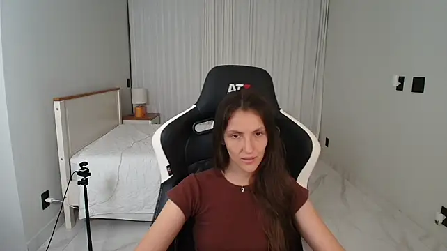 upssnowy Chat XXX in diretta