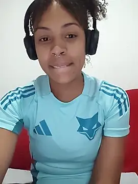 Julia_Pretinha Live XXX-chat