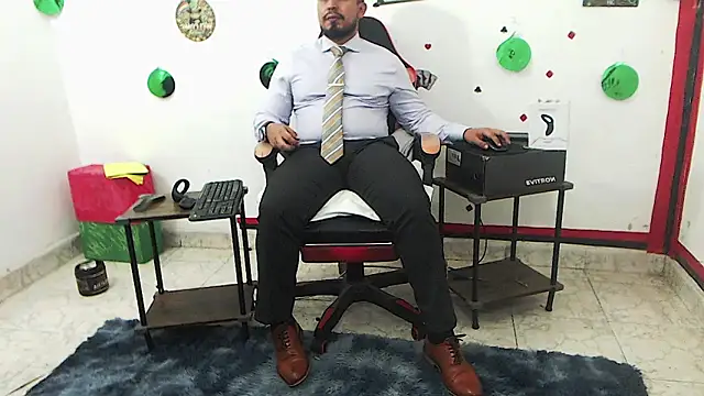 XXX chat uživo modela KalethBigDick