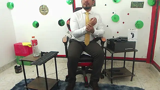 KalethBigDick Pertunjukan Webcam