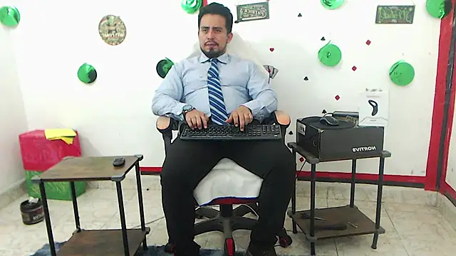 KalethBigDick – webcam-show