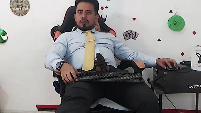 KalethBigDick's Webcam Show