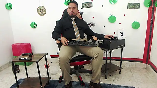 KalethBigDick Adlı Modelin Web Kamerası Şovu