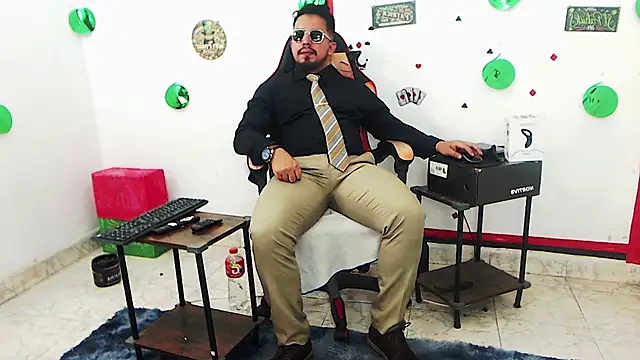 KalethBigDick 网络视讯表演