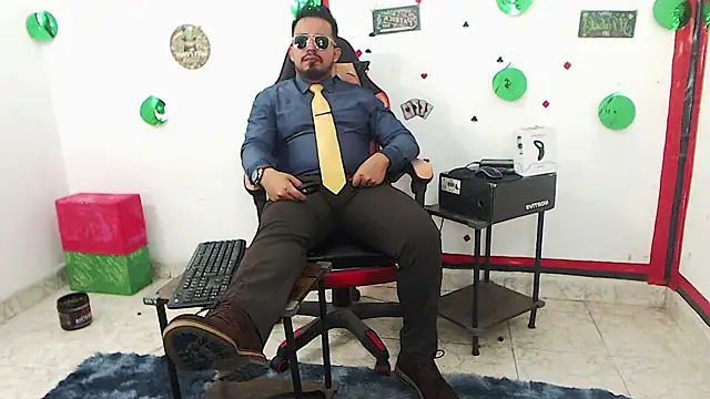 KalethBigDick webkamerás műsora