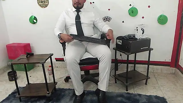 Show de KalethBigDick na webcam