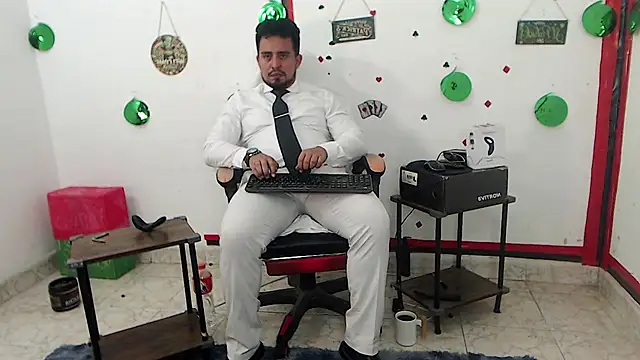 KalethBigDick 网络视讯表演