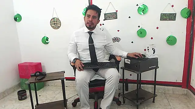 Вебкам-шоу KalethBigDick