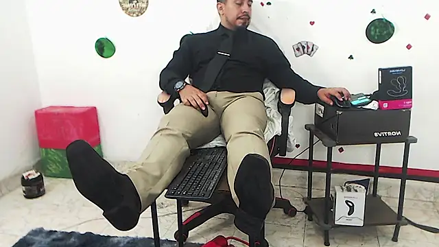 KalethBigDick Pertunjukan Webcam