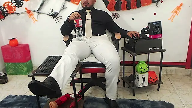 KalethBigDick Adlı Modelin Web Kamerası Şovu
