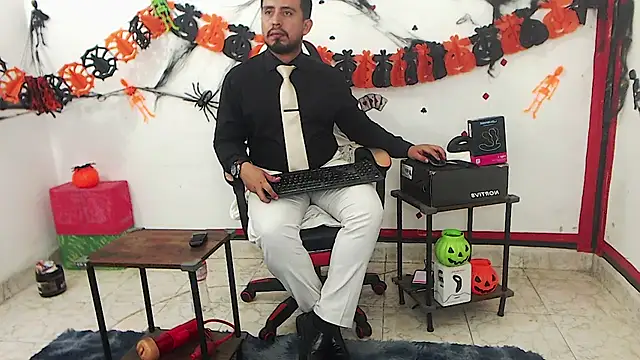 KalethBigDick Show in webcam
