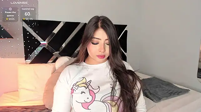 צ'אט XXX בשידור חי של Miia_Thompsonn