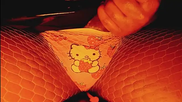 TS_MILK Show in webcam