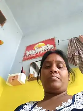 Priyasexcpl Show in webcam