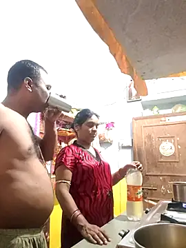 Priyasexcpl's Live XXX Chat