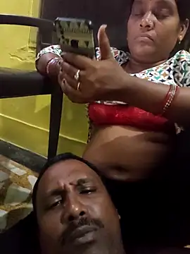 Show modela Priyasexcpl na web-kameri