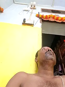 Priyasexcpl webcam show