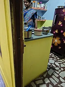 Priyasexcpl webcam show