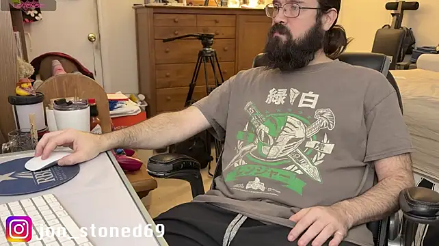 Apocalypse_Jerry webkamerás műsora