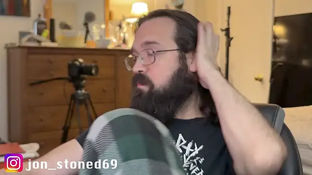 Apocalypse_Jerry Pertunjukan Webcam