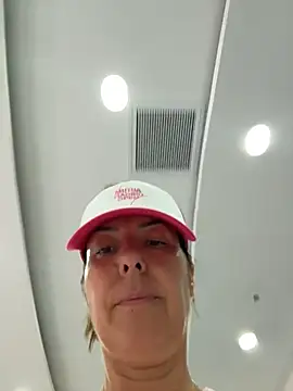 Show modela eveangelll na web-kameri