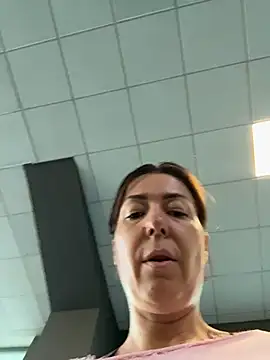 Chat XXX ao vivo de eveangelll