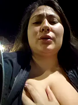 Celeem_ Chat XXX in diretta