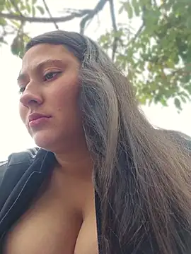 Celeem_ Adlı Modelin Canlı XXX Sohbeti