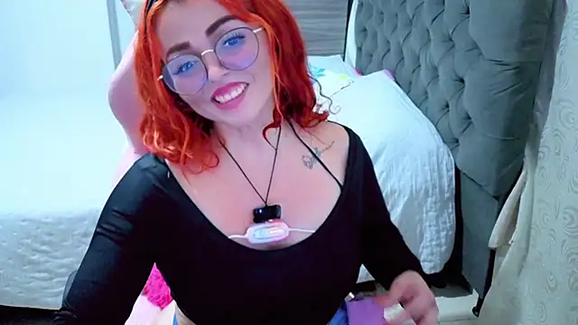 Alexatexa2929 Adlı Modelin Canlı XXX Sohbeti