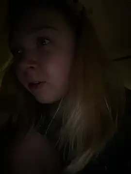 Emilly_Wills webcam show