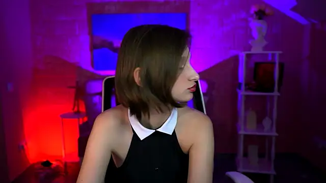 Chat XXX ao vivo de EllaHorton