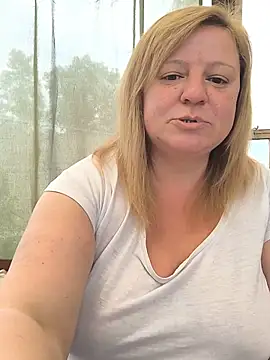 Chatroom XXX en direct de jusichka