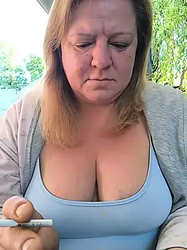 jusichka's Live XXX Chat