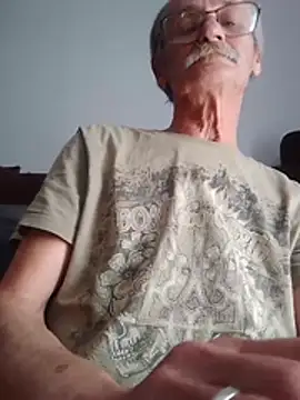 oleg049 Show in webcam