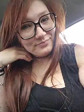wildyoungNhorny's Webcam Show