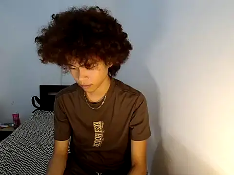 Curlsy24 Pertunjukan Webcam