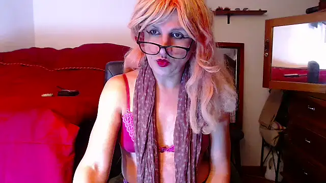 Show modela LorenJade na web-kameri