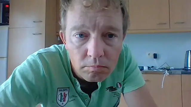 bertolini Pertunjukan Webcam