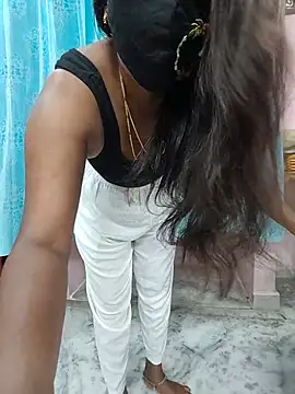 kruthika-telugu Chat XXX in diretta