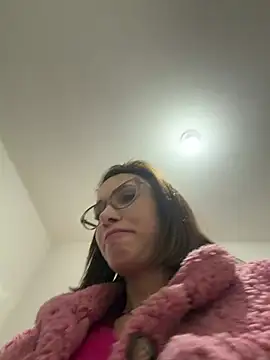 Irresistible37 Live XXX-Chat