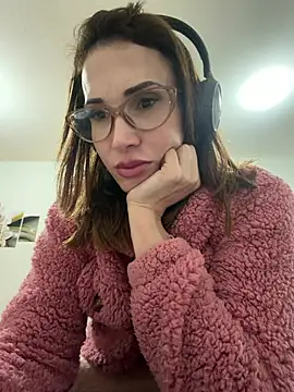 Chat +18 de Irresistible37 ao vivo