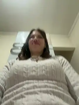 Irresistible37 Live XXX-Chat