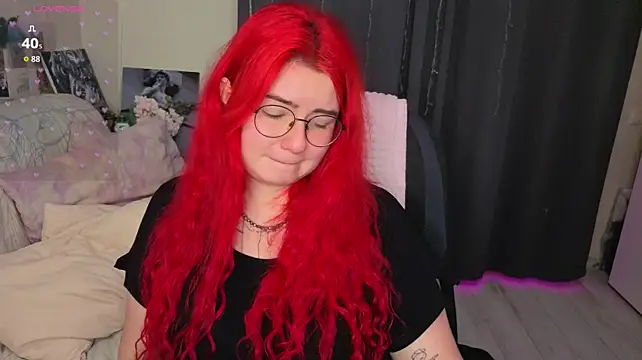 Chat XXX en directo de Kitty-Katty