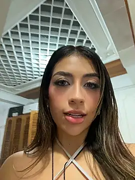 Atenea_cute21's Webcam Show