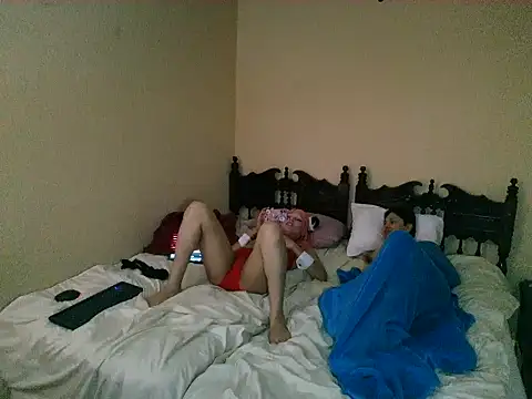 gnesis69 Webcam Show