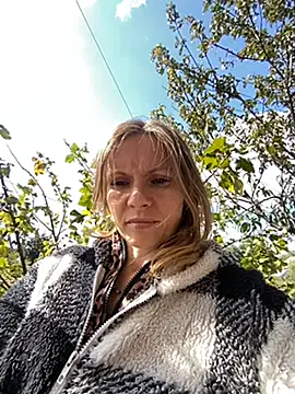Chatroom XXX en direct de Anita-Smith