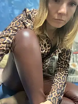 Anita-Smith Chat XXX in diretta