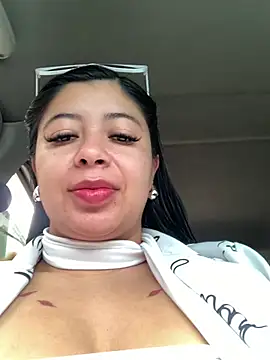 Pp-ari4na03's Webcam Show