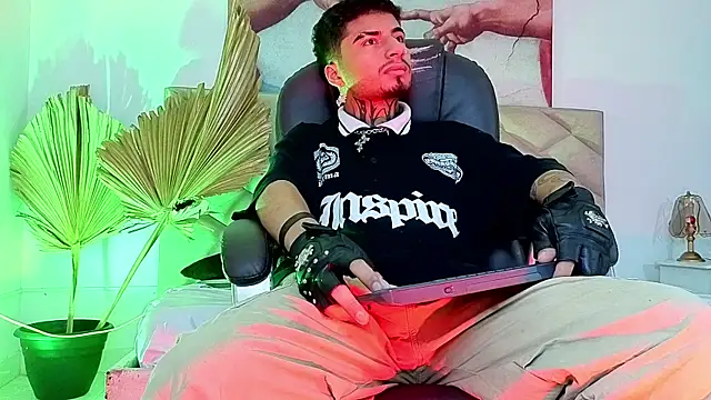 Show webcam de JuanCamiilo_66