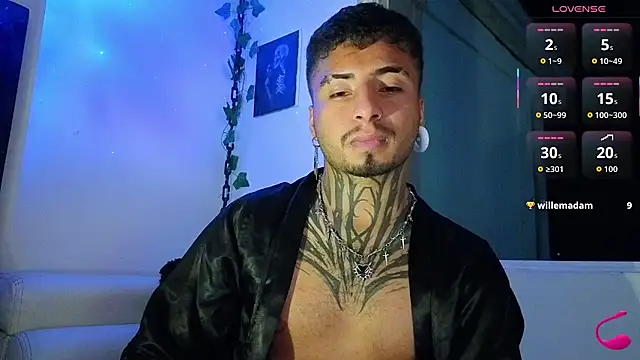 JuanCamiilo_66 Webcam Show